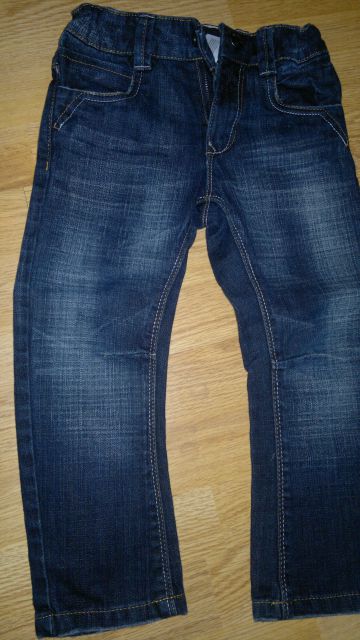 Jeans hlače C&A št. 104-8eur