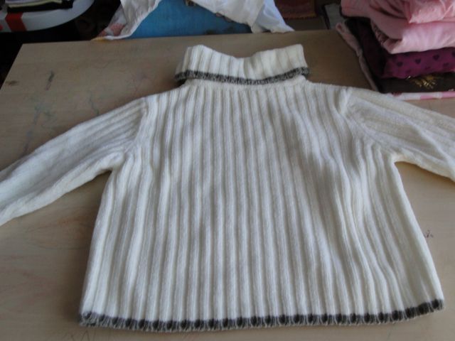 Mehak pulover, št. 110