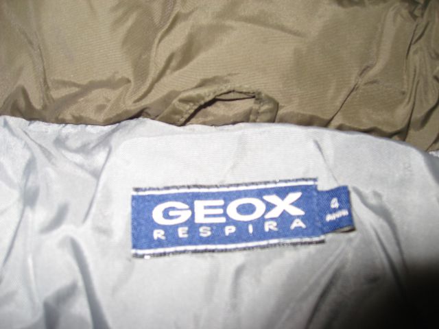 Bunda- puhovka GEOX 4 leta-30€ - foto