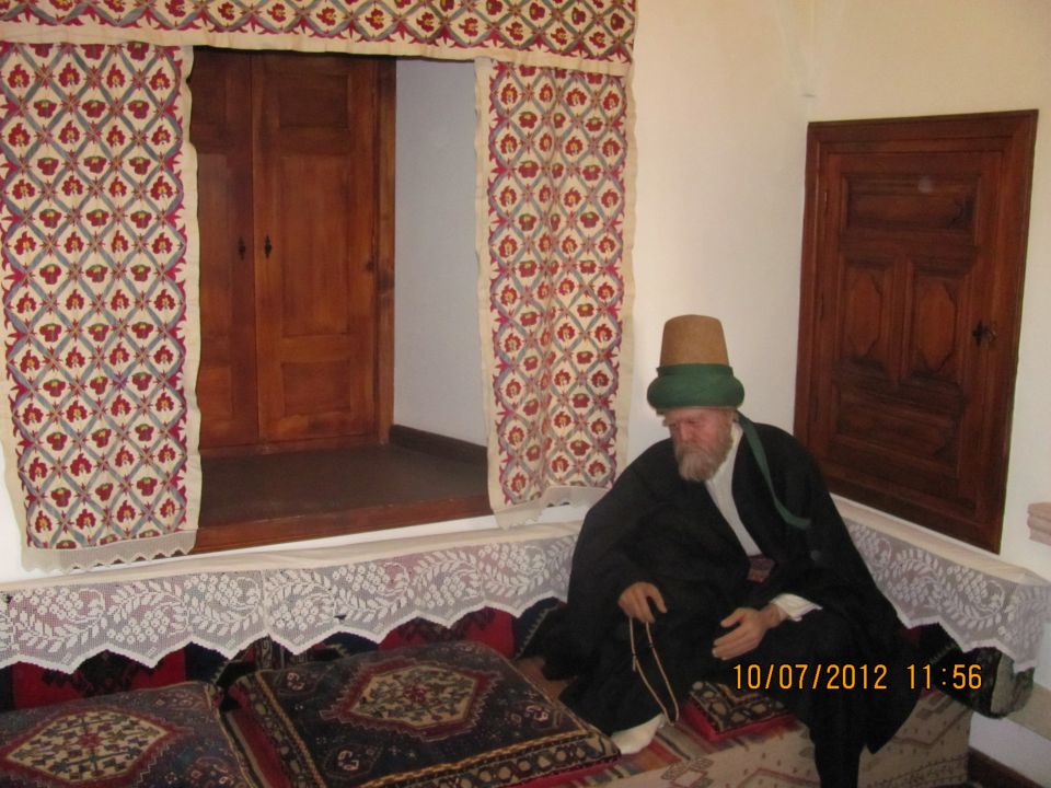 DRAGO - foto povečava