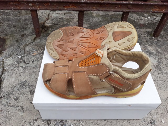 Deški sandali Ciciban št. 33 - 10 EUR