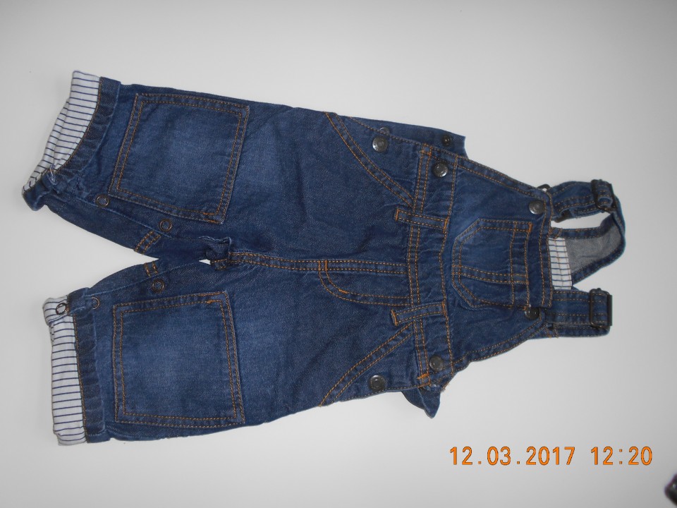 jeans hlače na naramnice št. 62