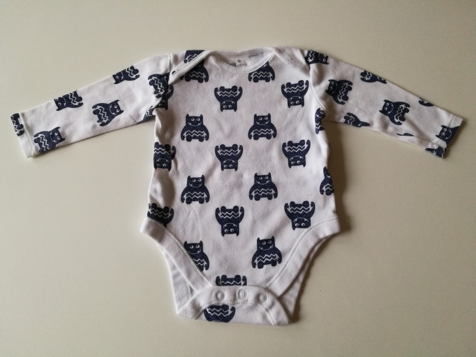 F&F bodi 3-6 oz. 68; 1,5€