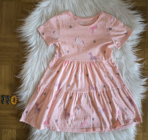 Cool club obleka 110; 5€