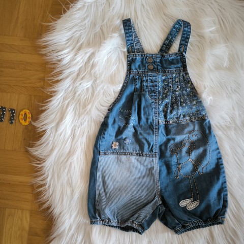 Next romper kratke hlače 110; 8€