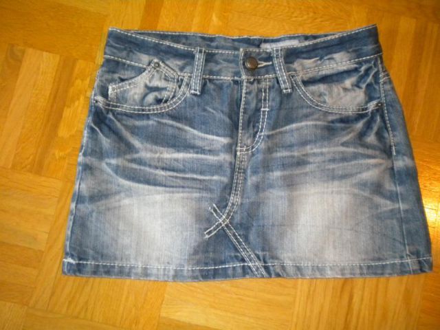 Jeans krilo - 10 evrov