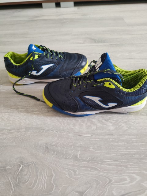Dvoranske superge Joma št 36 -15€
