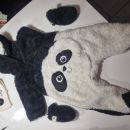 Zimski pajac panda Mana, št.62 + pletena kapica z vzorcem pande