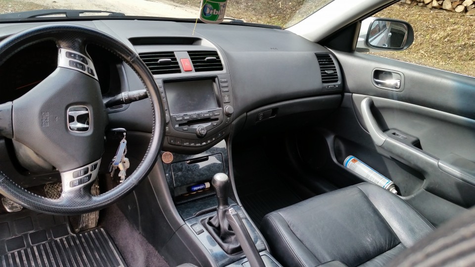 Accord - foto povečava