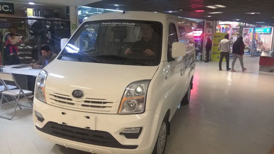Chinese Car Dealers in Rosario, Part 1: Lifan - foto povečava