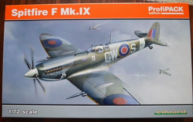 Spitfire Fmk.IX - foto