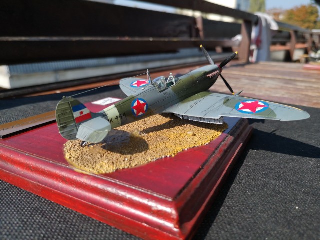 Spitfire Fmk.IX - foto