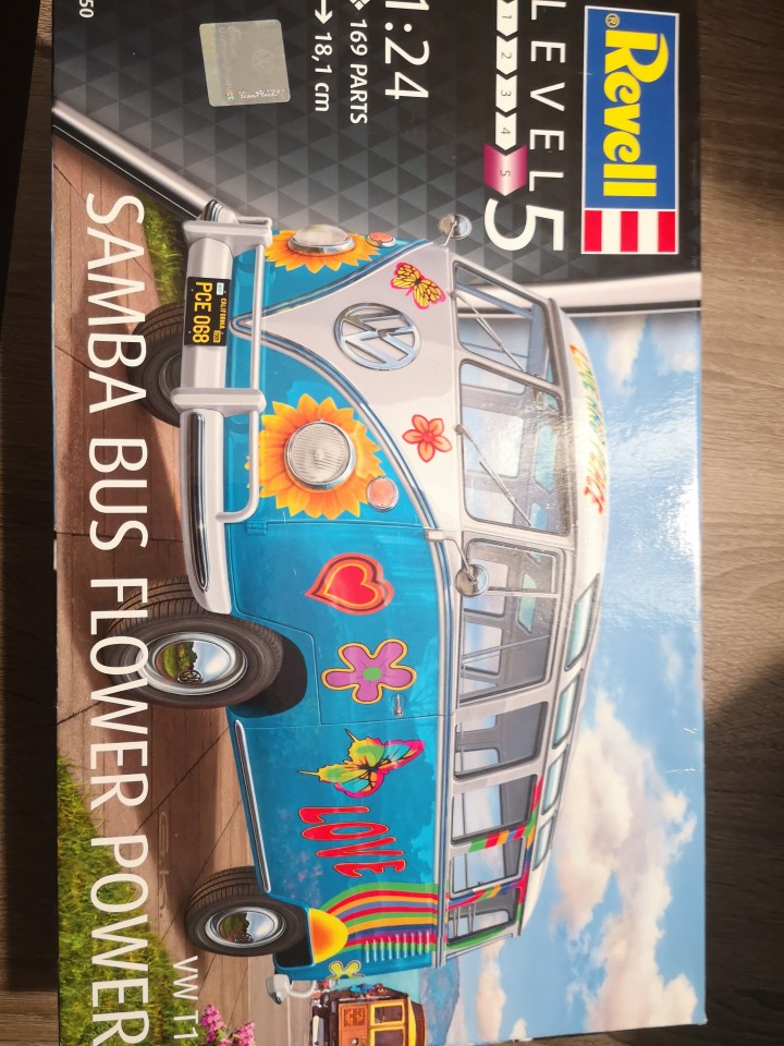 Samba bus flower power - foto povečava