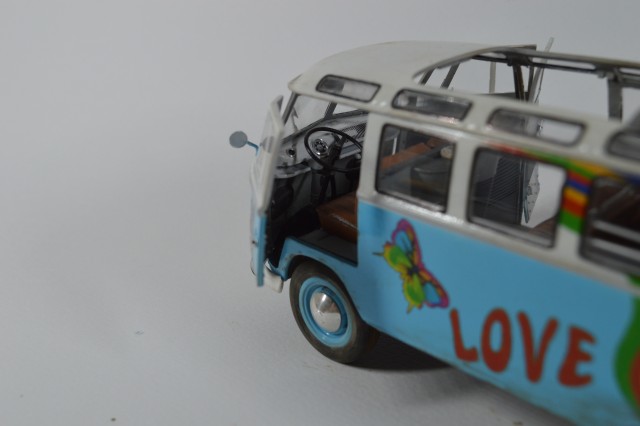 Samba bus flower power - foto