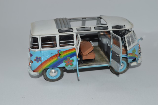 Samba bus flower power - foto