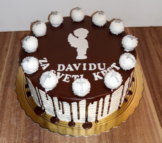 Torta za Sveti krst za fantka