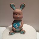 Figurica za torto zajček za 1. rojstni dan