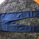 10€ ozke jeans hlače - modre (št. 36-38)