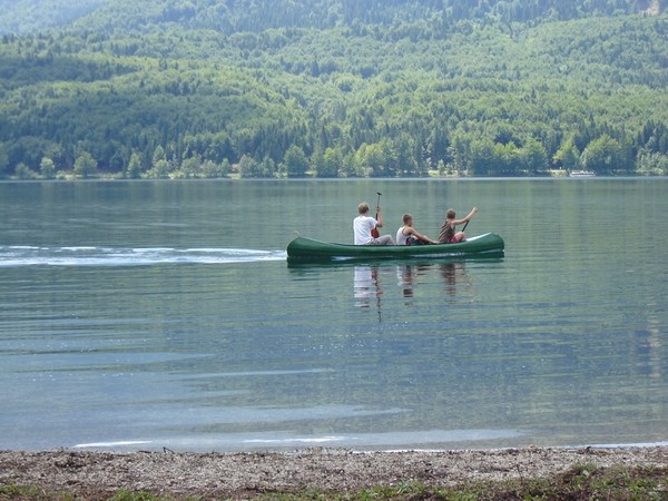 veslanje po bohinjskem jezeru

