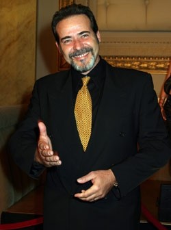 Cesar Evora - Esteban - foto