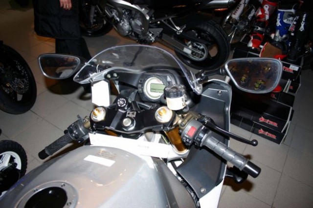 Kawasaki ZX6R 636 - foto