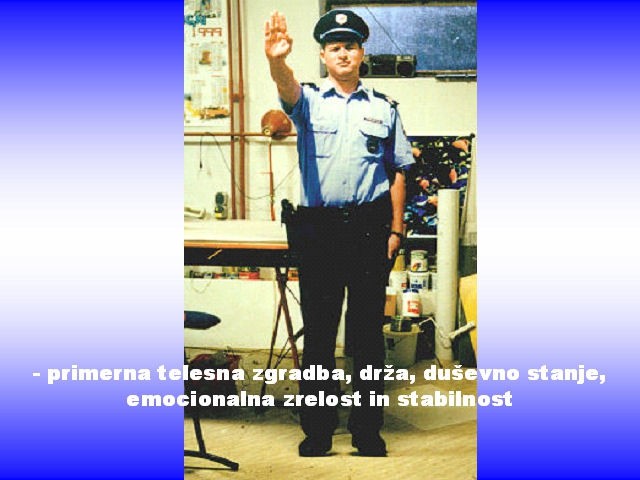 Police - foto povečava