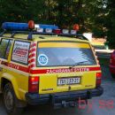 AS 2005 pozor - intervencijsko vozilo češkega avto kluba. v njem sta dva gasilca -reševalc