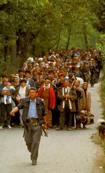 Zločini i Srebrenica - foto