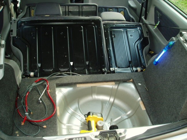 Prtljažnik - foto povečava