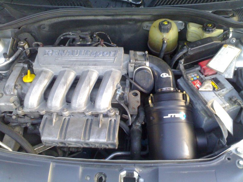 Clio RS 182 - foto povečava