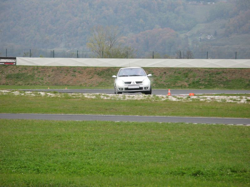 Mini Cooper Track day Raceland 7.11.09 - foto povečava