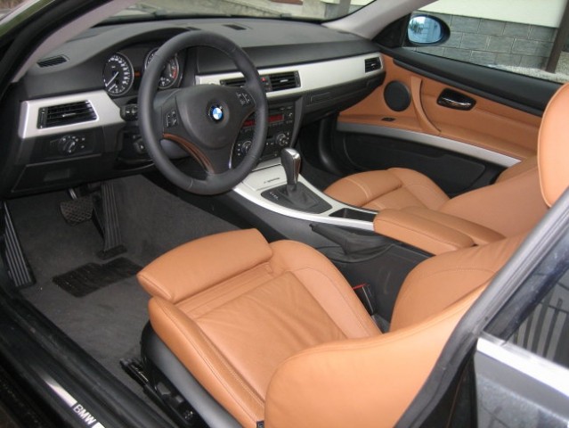 E92 330i Steptronic - foto