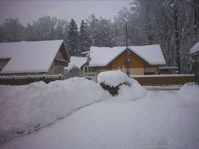 Nesplužena cesta