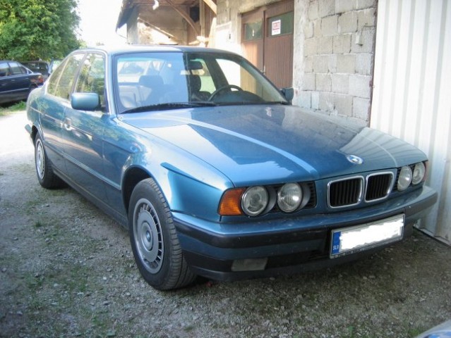 BMW E34 530i - foto