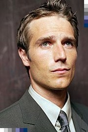 Michael Vartan-Michael Vaughn