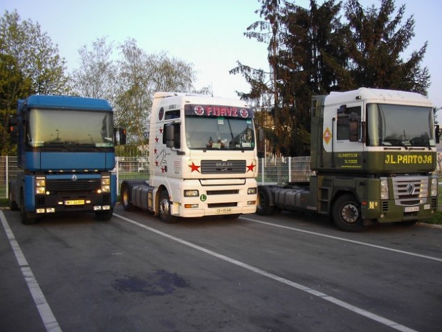 Tovornjaki - foto