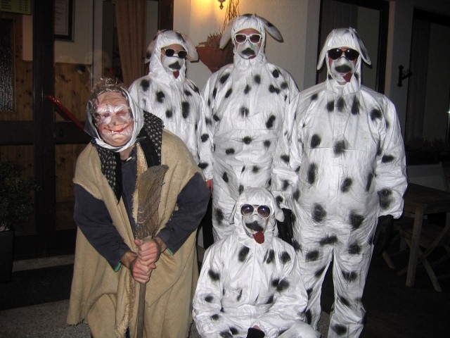 Dalmatinci in njihova sovražnica Cruelle De Vil