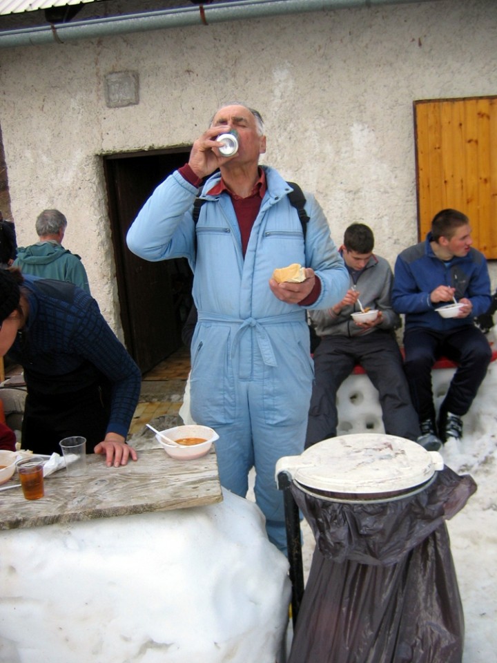 Smučarski praznik na Mrzlem vrhu ( Matajur -  - foto povečava