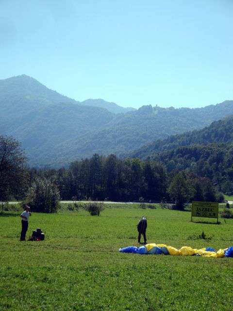 Pristajališče za padalce pri Kobaridu