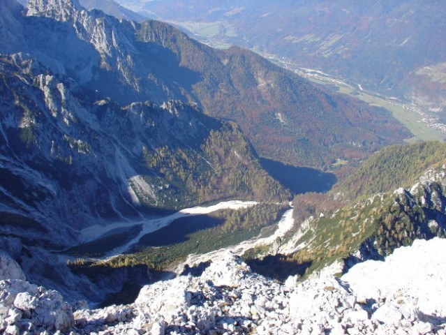 Pogled z vrha Za Ak, k Ingotu