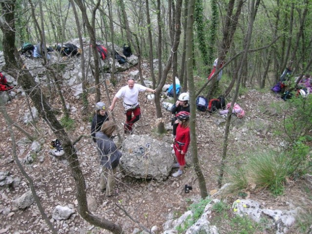 Tećaj pomlad 08 Črni kal - foto