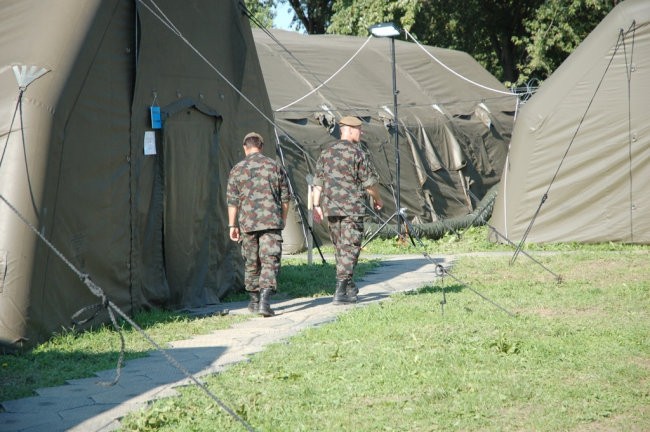 21.9.07 -Obisk vojaškega sejma v G. Radgoni - foto povečava
