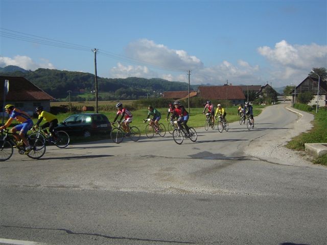 Slovenija kolesari 06 - foto