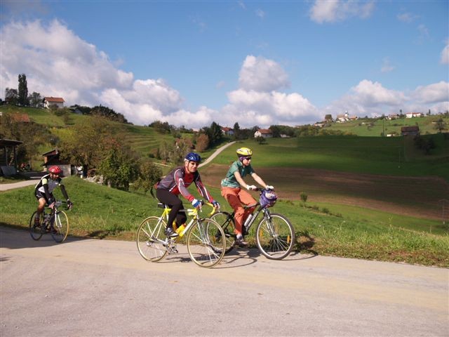 Slovenija kolesari 06 - izbor - foto