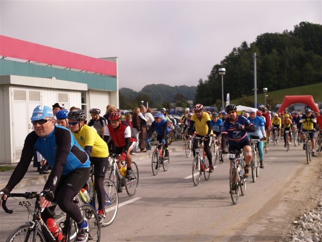 Slovenija kolesari 06 - izbor - foto povečava