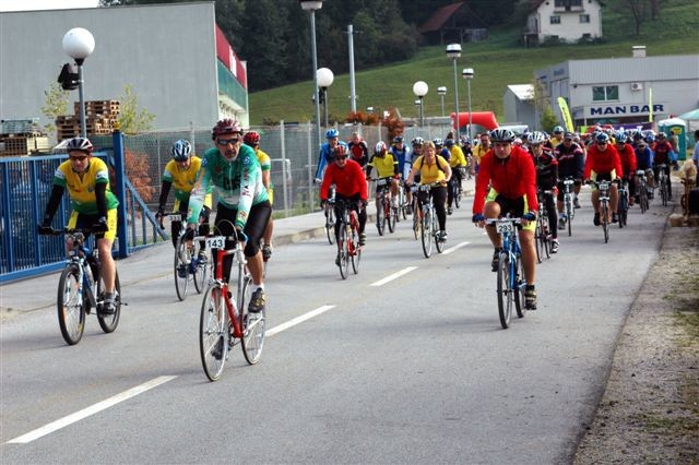 Slovenija kolesari 06 - izbor - foto povečava