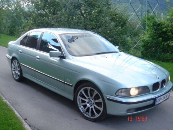 MY BABY BMW 540I - foto