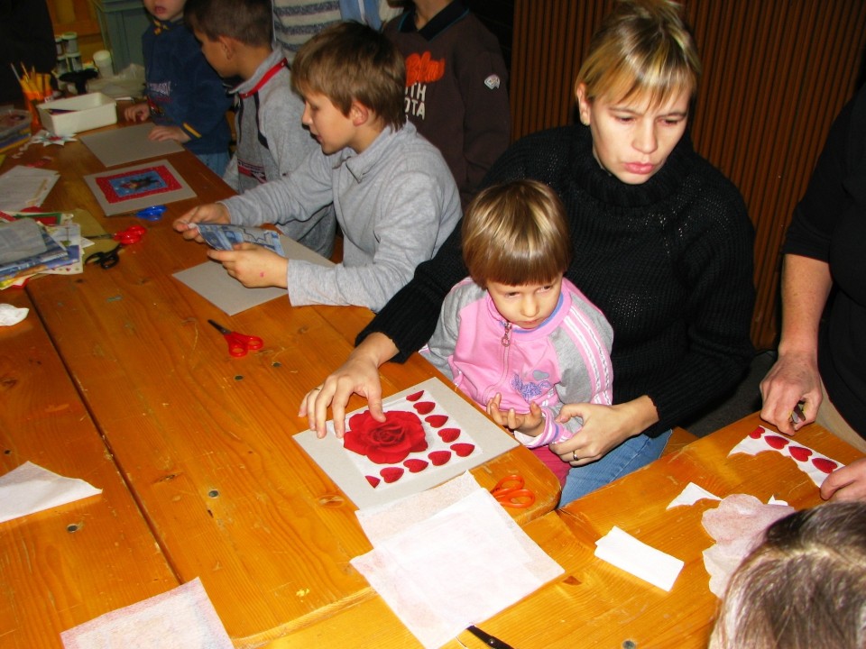 Otroške delavnice 13.12.2008 - foto povečava