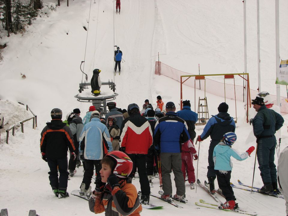 Smučišče Zavodnje sezona 2010 - foto povečava