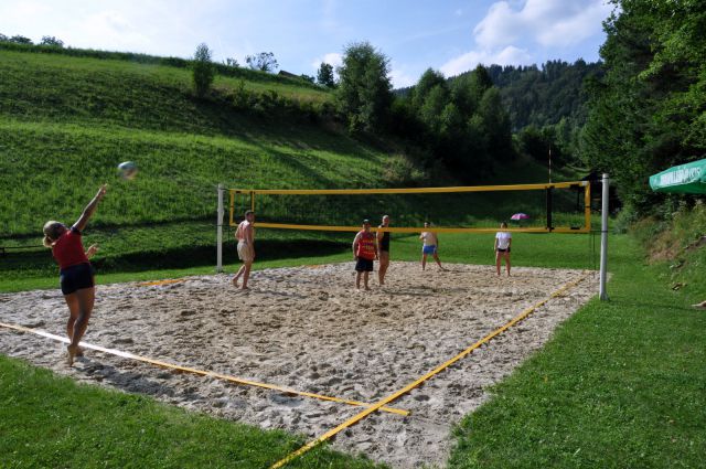 Odbojkarski turnir za člane Š.D.Zavodnje - foto